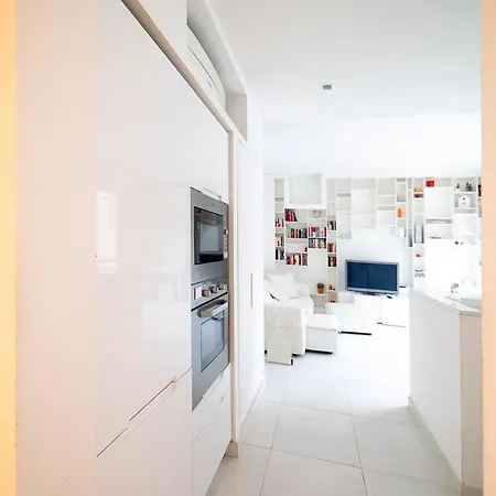 Hbhall Navigli 6b