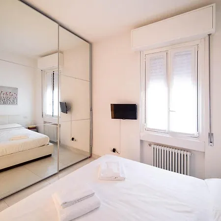 Hbhall Navigli 6b Apartment